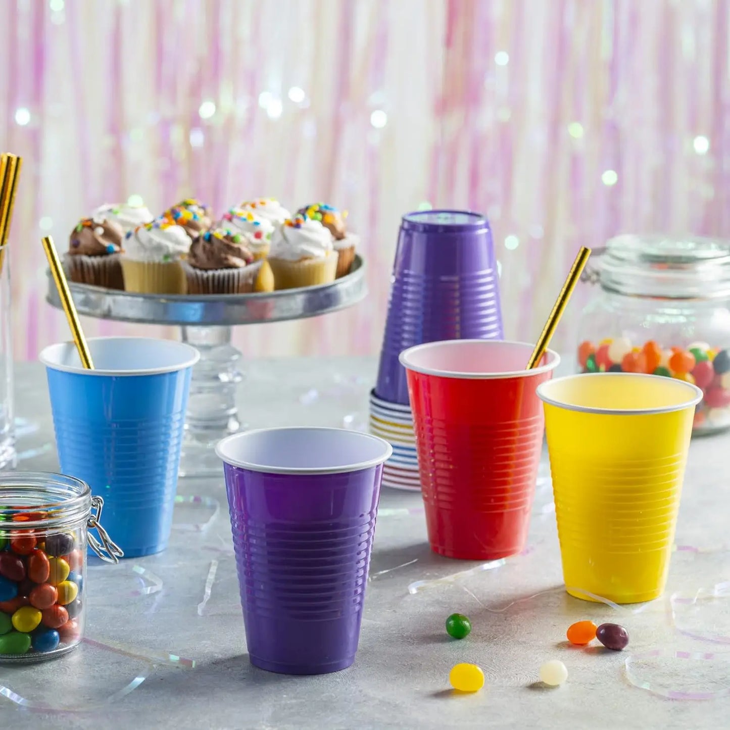 20PCS per Pack 18OZ Disposable Party Cups Red Cup BPA free for Birthday Wedding Easter Congratulation Party or Home Bar